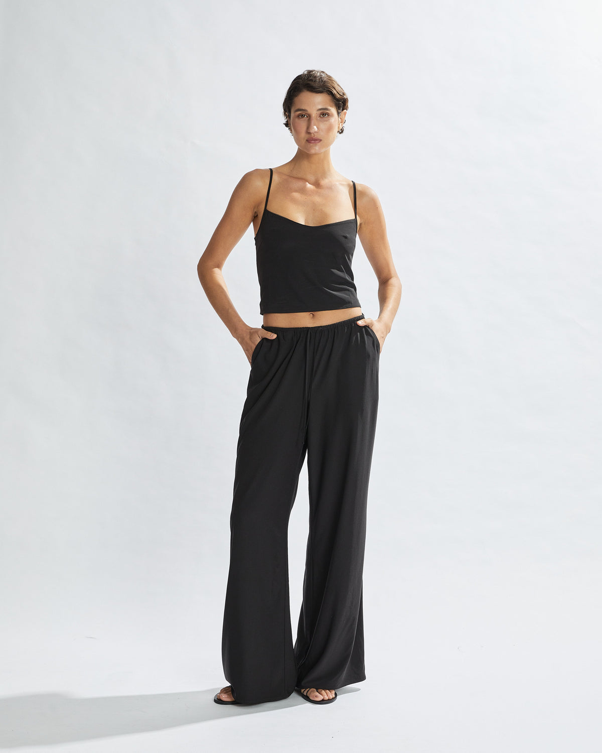 Alias Cami Black